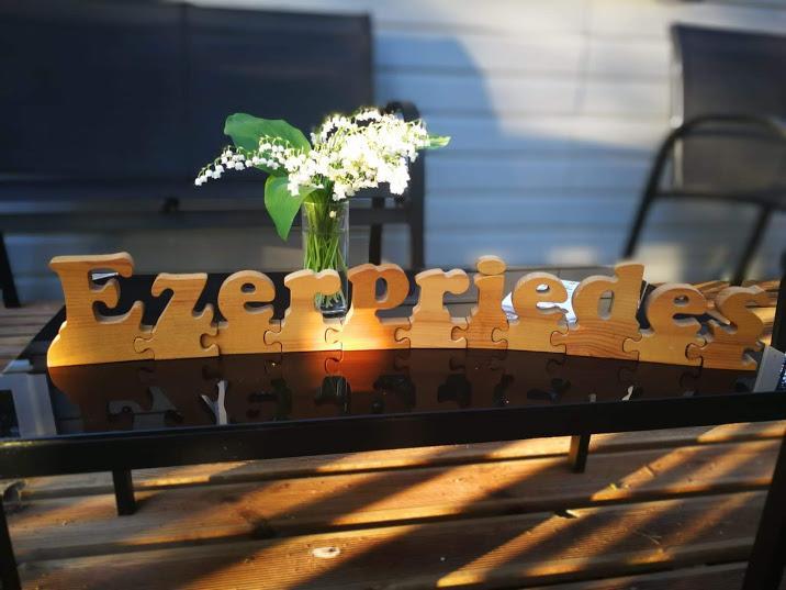Kempings Ezerpriedes Burtnieki  Exteriér fotografie